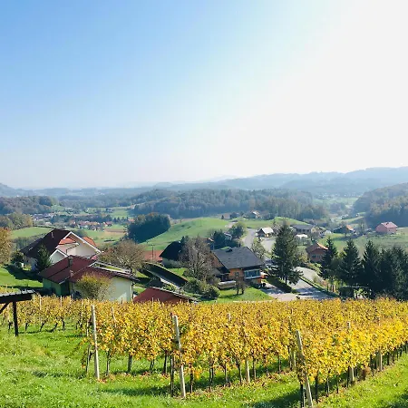 Apartman Baba Yaga 12 *