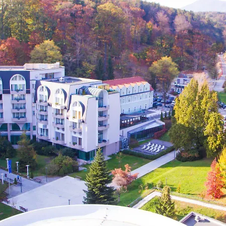 Baba Yaga 12 Apartment *
